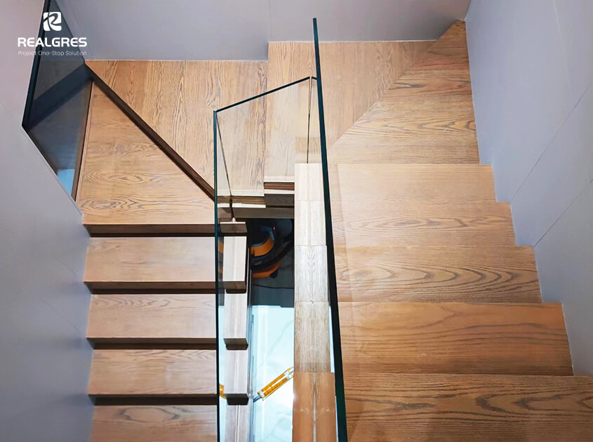 how to maintain stair